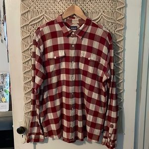 Patagonia Burgundy and Cream Checkered Button Down Shirt